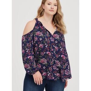 Torrid Women’s Plus Size Crinkle Gauze Cold Shoulder Tie Front Top Size 4 4X